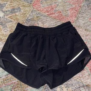 lululemon hotty hot shorts